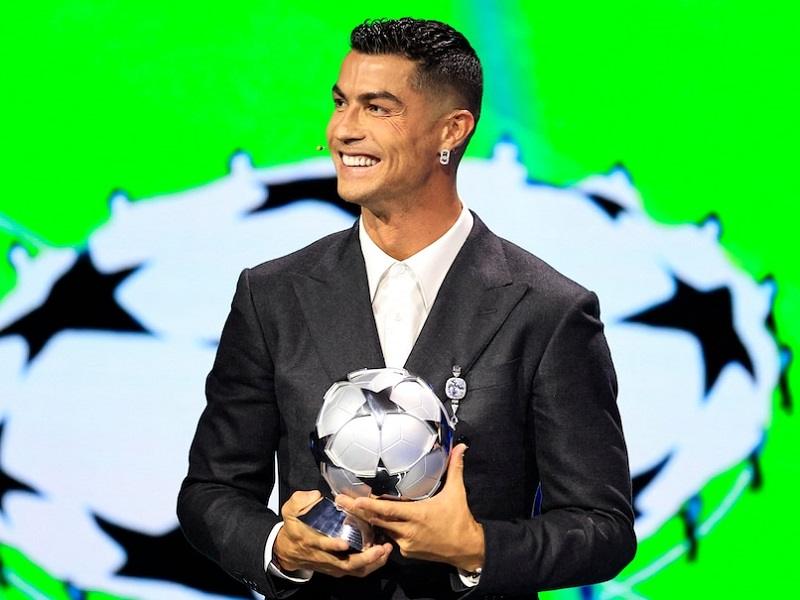 Cristiano Ronaldo Menjadi Ikon International